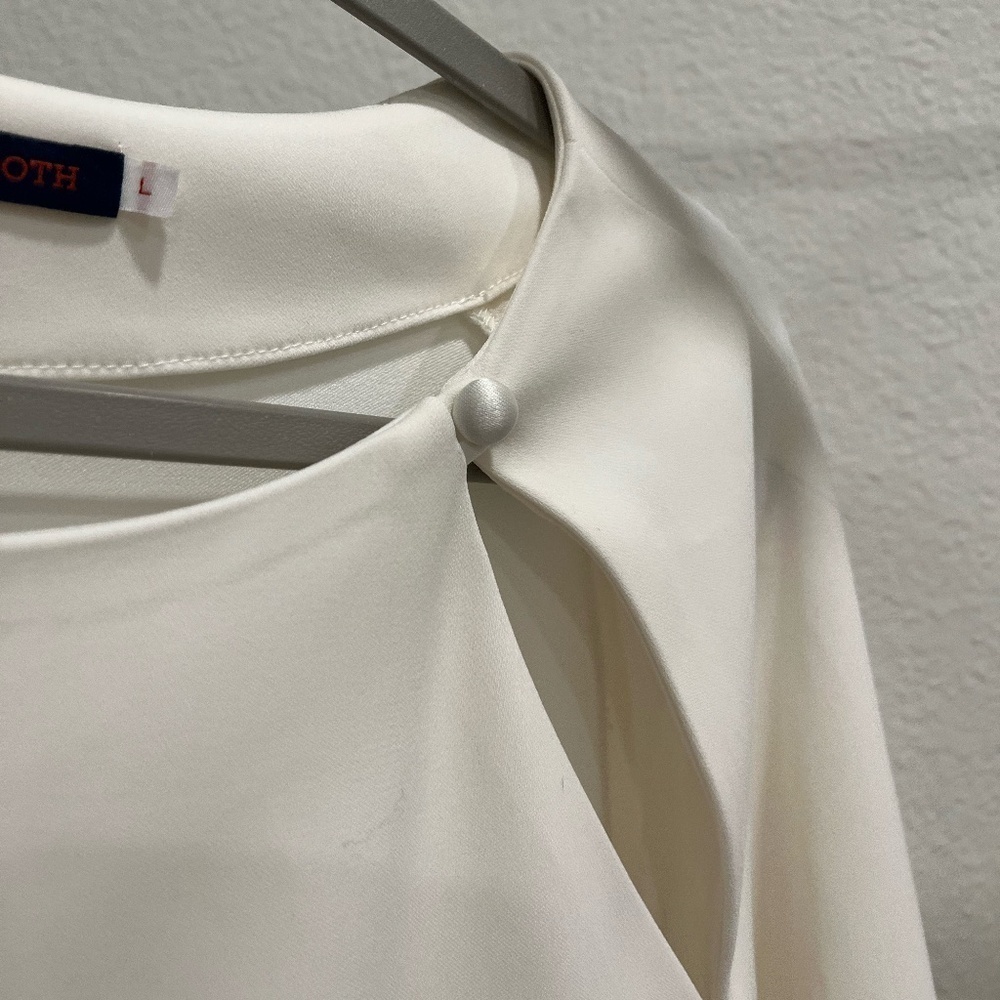 HARVEY FAIRCLOTH | Minimalist Asymmetric Cut-Out Blouse in White/Cream | Size L - Picture 3 of 6